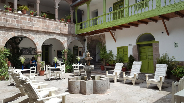 Los Niños Hotels